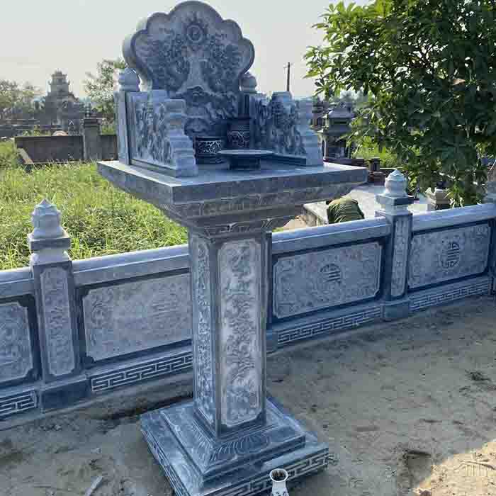 Cây Hương Đá Ngoài Trời – Biểu Tượng Bình An, May Mắn Và Tín Ngưỡng Tâm Linh Người Việt